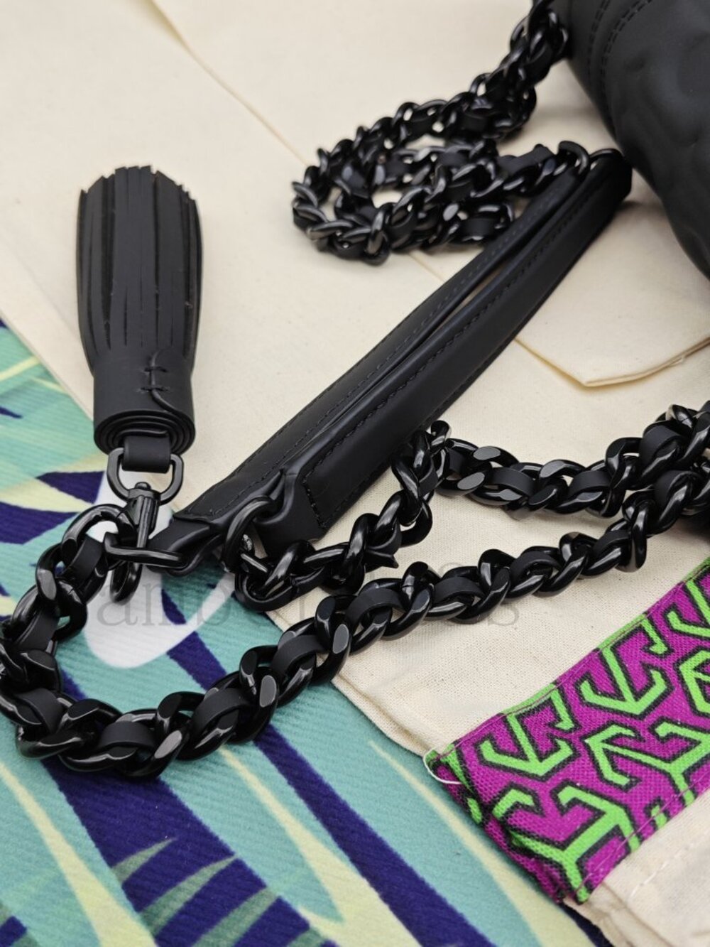 Tory Burch Convertible Shoulder Bag - Picture 7 of 8